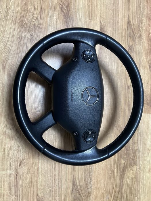 Оригінальний руль S221 мерседес