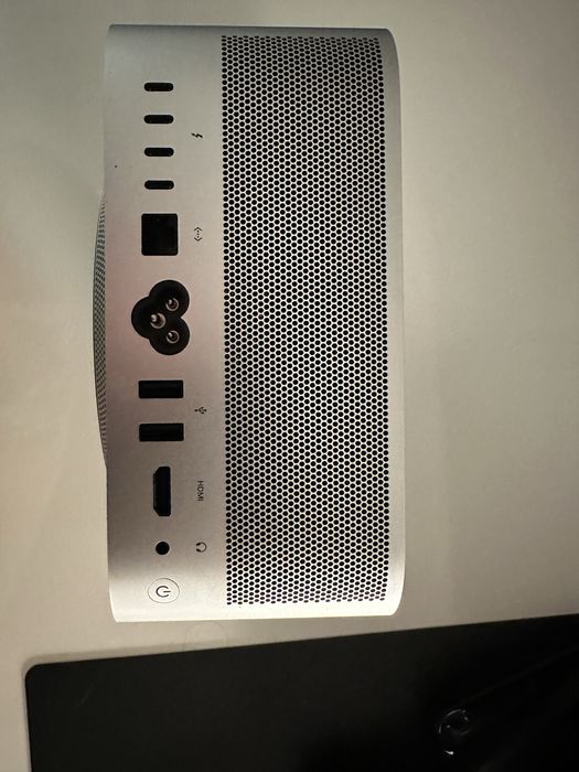 Mac M1 2022. 500GB Disco.