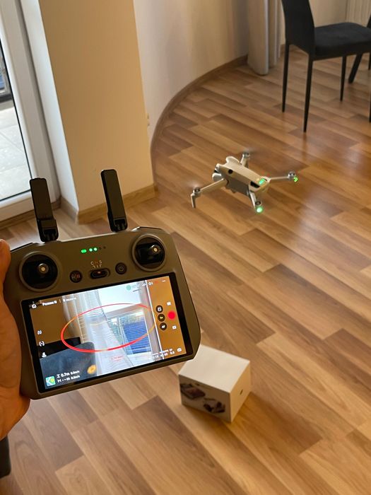 Dron DJI mini 4 pro