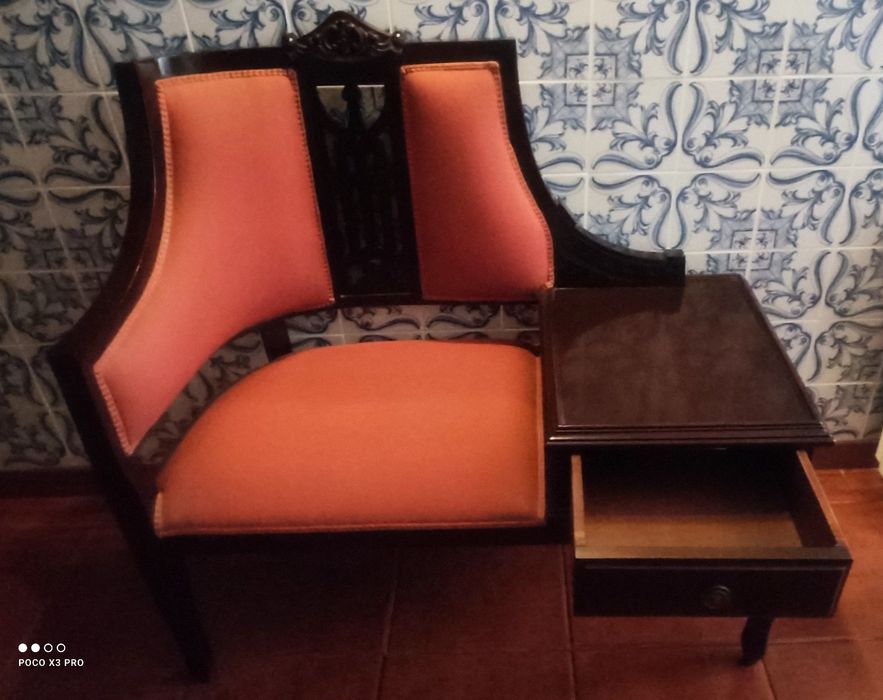 Banco/Mesa de telefone