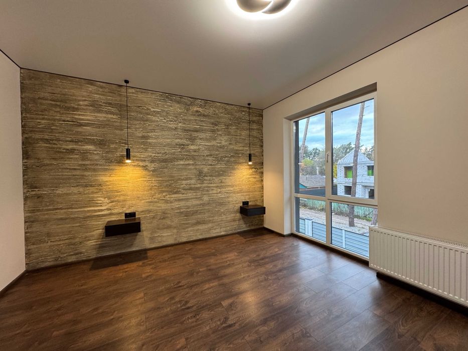 Крайній таун з ремонтом на 3 сотках в Бучі