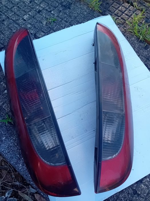 Farolin stop opel  corsa c 25€ dois