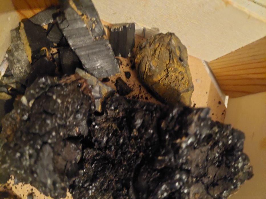 Minerais: lote carvão natural
