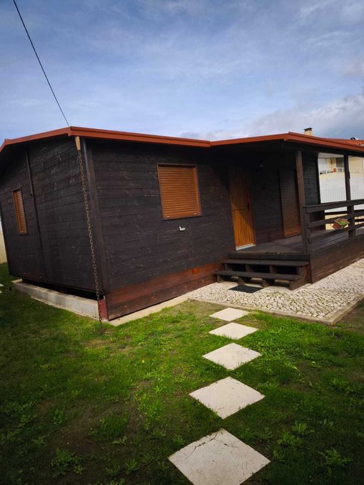 Vendo casa de Madeira