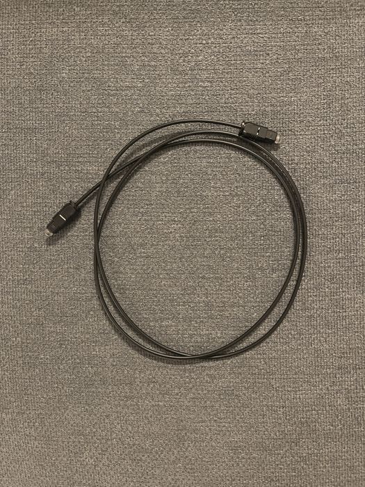 Cabos [ Micro USB / Óptico ]