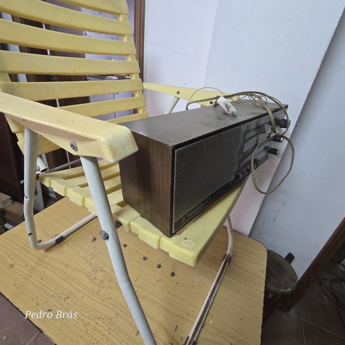 Radio antigo bom estado