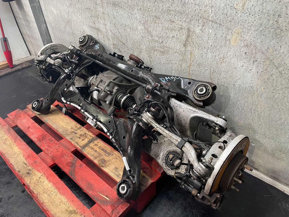 Eixo traseiro completo jaguar XE 2.0 (2017)