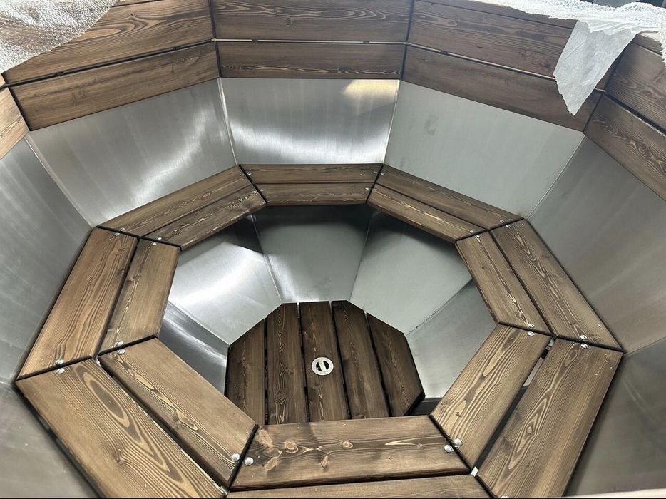 Банный чан c боковoй печкoй , водяная рубашкa, 9 теплoобмeнникoв.