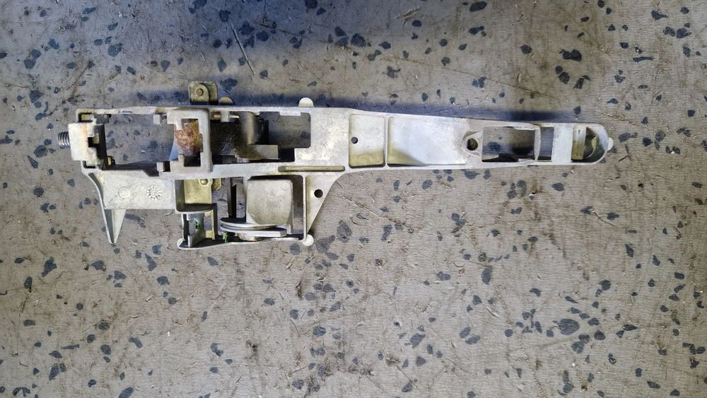 EXPERT II JUMPY II SCUDO II MOCOWANIE KLAMKI LEWY PRZÓD 1184GAC06