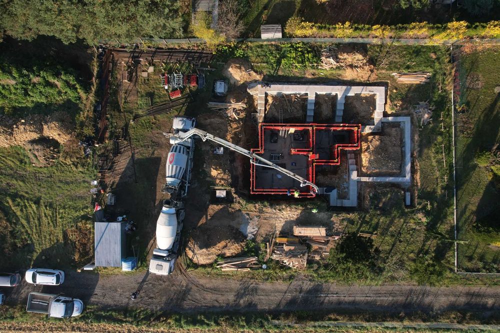 usługi budowlane budowa domów płyta fundamentowa usługi murarskie dom