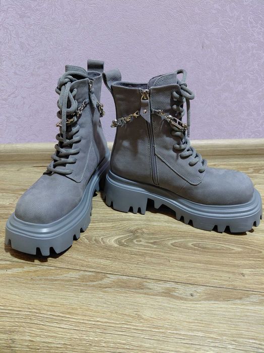 ES8 Черевики демісезонні, ботинки, жіночі.
