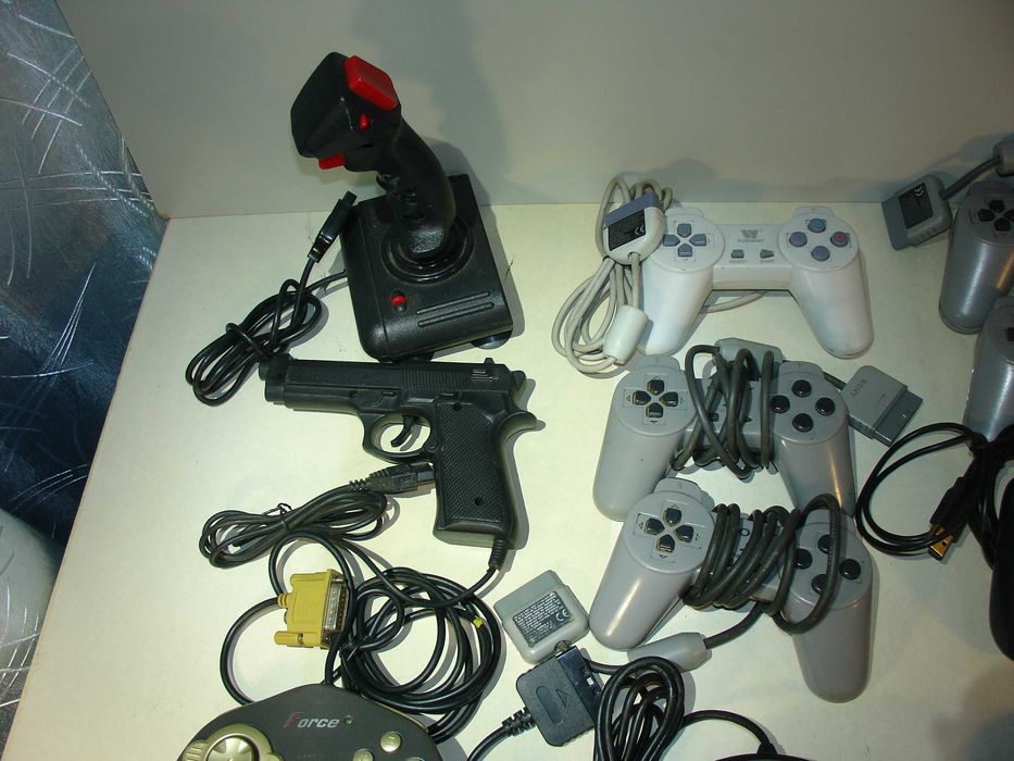 Ігри Dandy Денді-16 біт, Sony,Play Station, джойстик,адаптер. ЛОТ-48шт