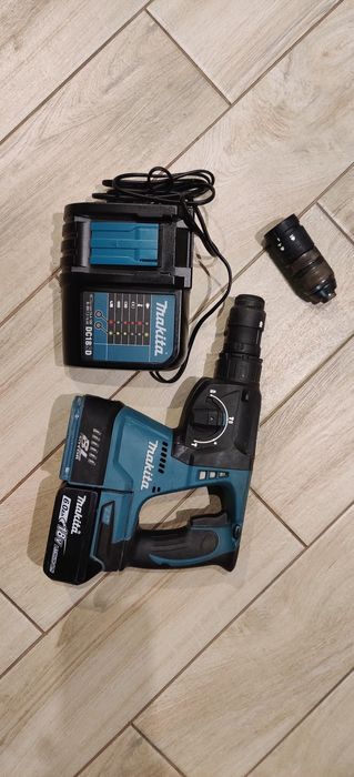 Młotowiertarka Makita DHR 243