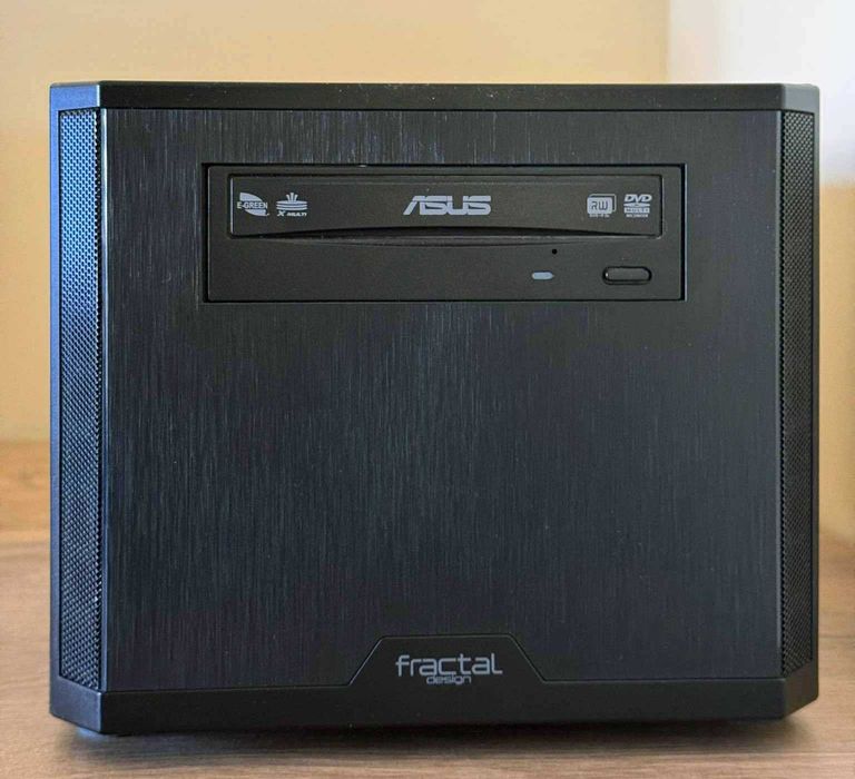 Kompaktowy i mocny komputer – i5, GTX 1660, 16GB RAM (do gier i pracy)