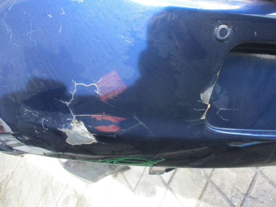 Para Choques Tras Toyota Yaris com sensores 2005 a 2010