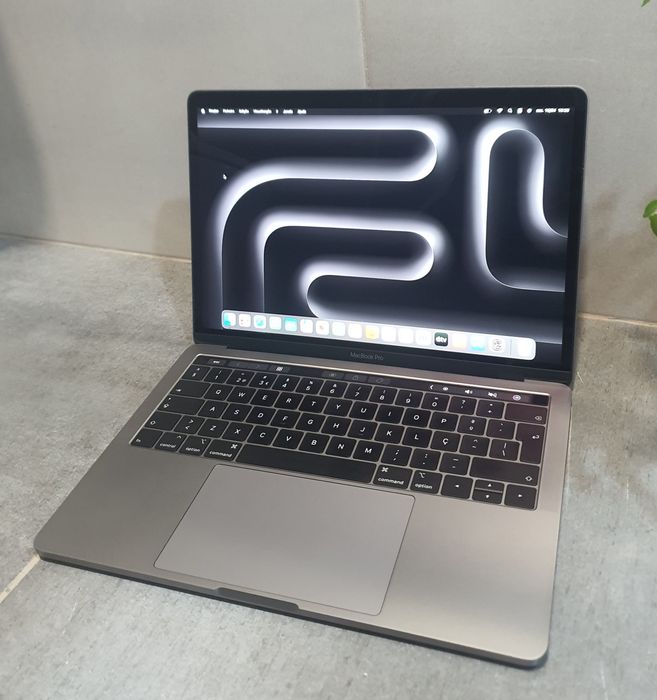 Macbook Pro 2019455100875198976001