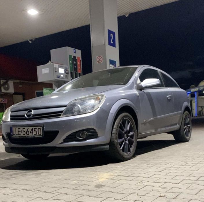 Opel Astra H GTC