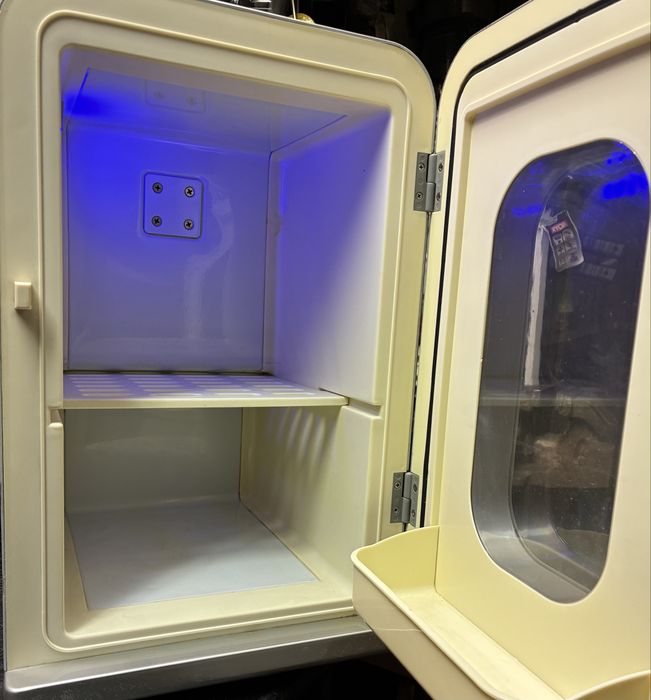 Lodówka Turystyczna bcr15 15 litrów