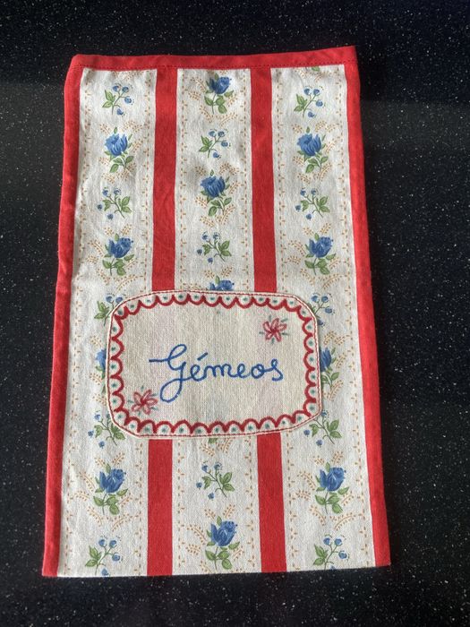 Saco em tecido com etiqueta gémeos