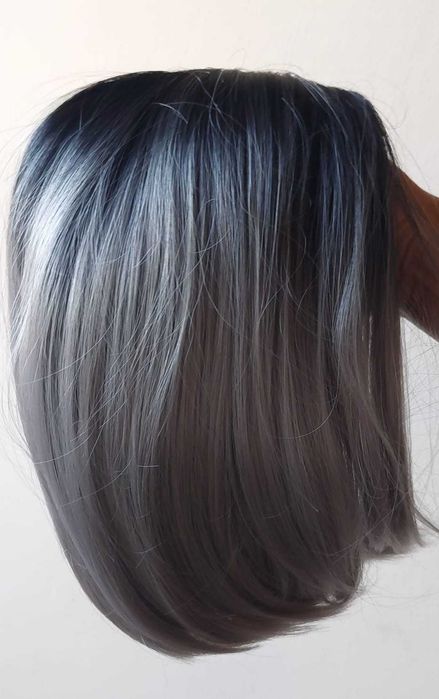 Peruka siwa bob ombre