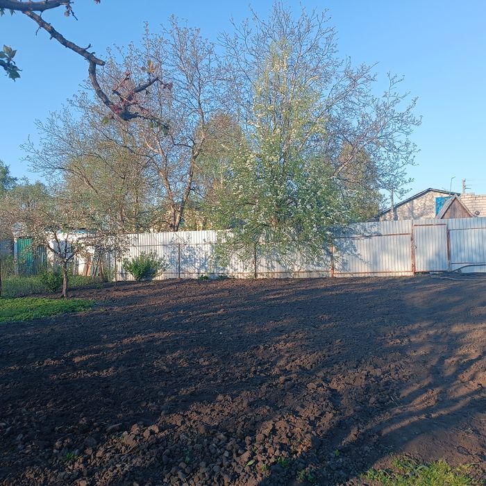Продам будинок  в селі Середівка.