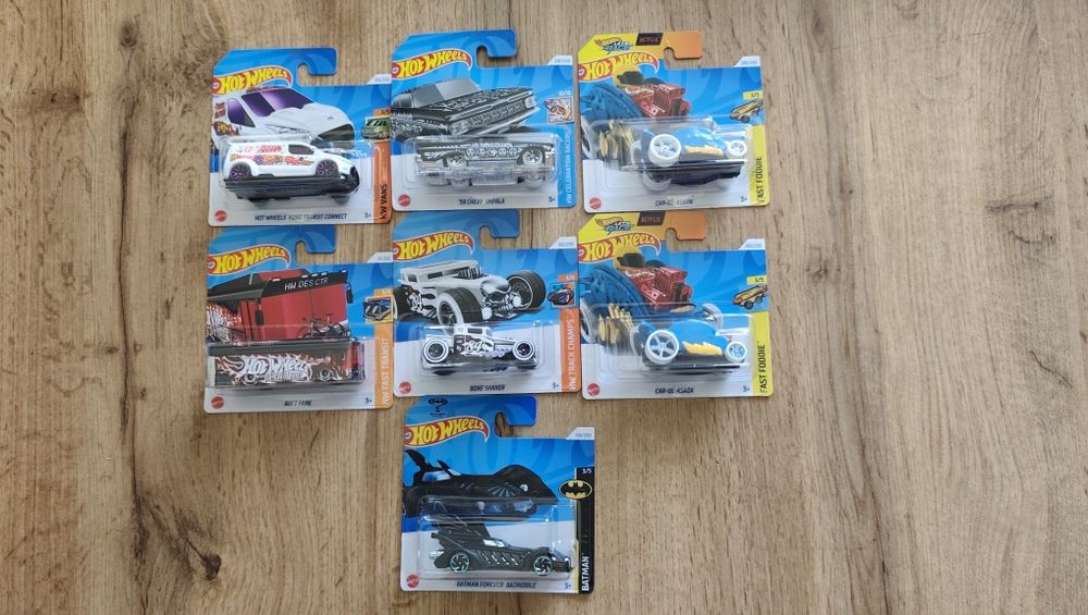 Hotwheels głównie 2025r TH 29szt.