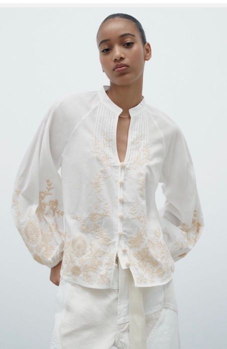 Блуза Зара Zara з вишивкою хс