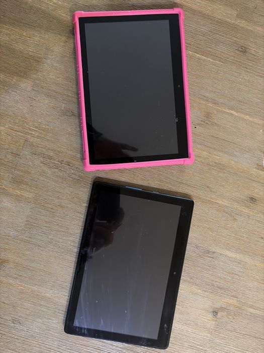 Tablety Lenovo  TB-X104L