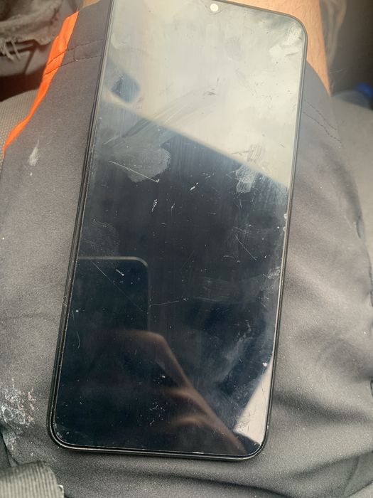 OPPO A77 semi novo