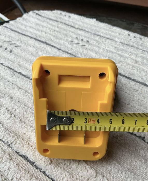 Робочий прожектор лампа автомновна яскрава на акум dewalt яскрава енер