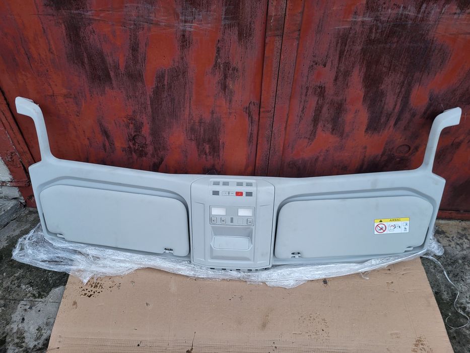 Торпедо, консоль магнітола підлога стеля Volkswagen Crafter 2017-2024