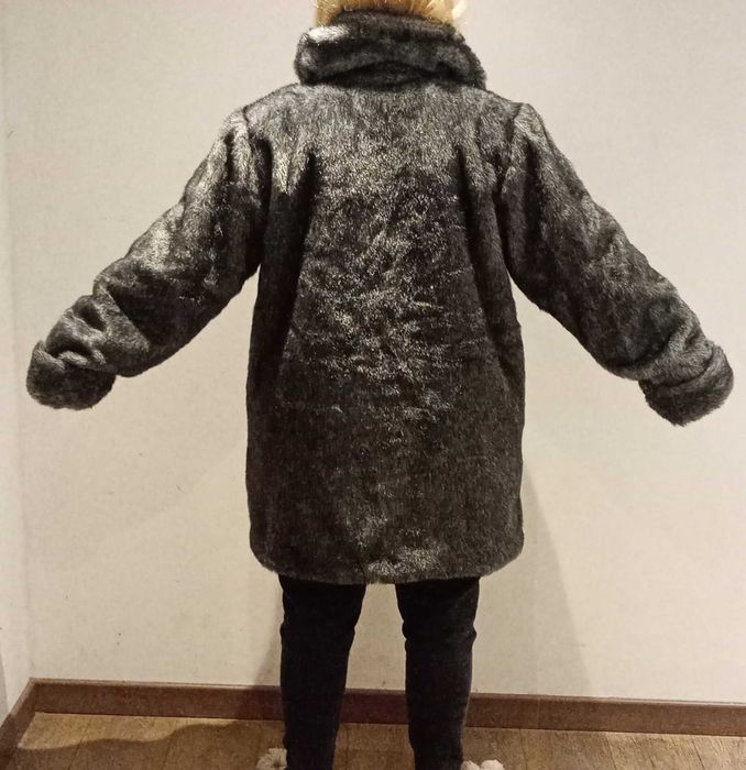 Kożuch damski któtki Xianyi