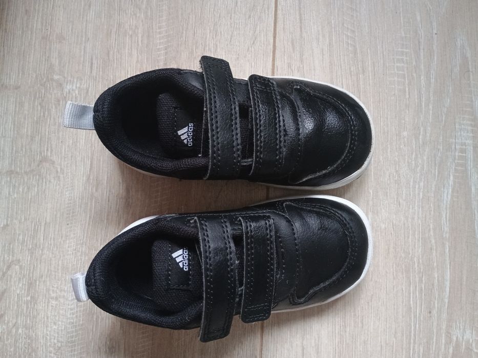 Buty adidas 21/22 stan bardzo dobry