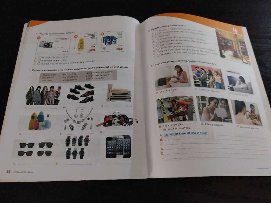 Caderno de atividades de Francês 8° ano