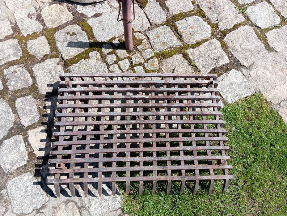 Ruszt do kominka solidny