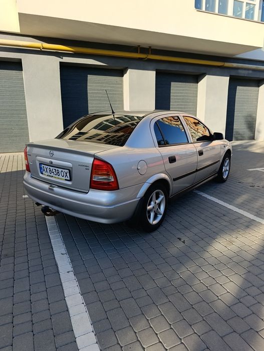 Opel Astra 1.8 бензин газ