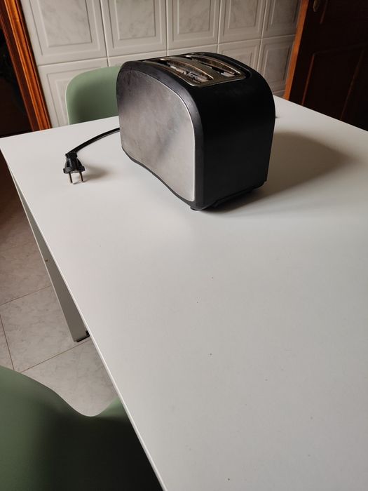 Torradeira marca tristar