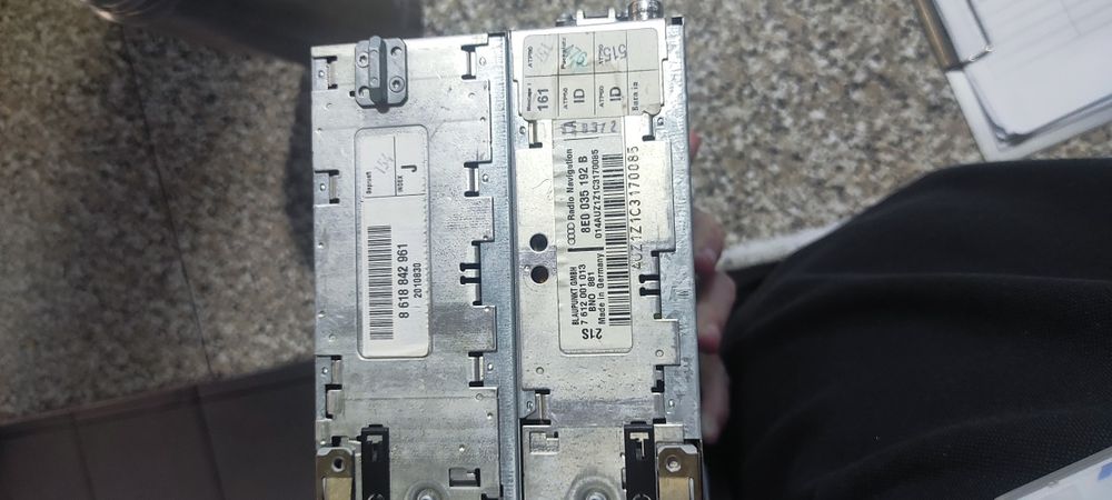 Radio Navigator plus audi a4