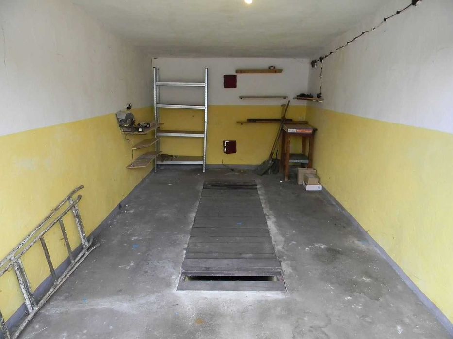 Garaż z kanałem 20 m² Bielawa Osiedle Włókniarzy własność - Księga Wieczysta - Widok 4
