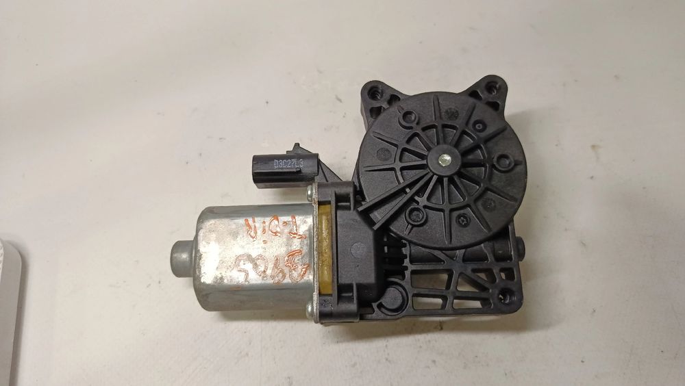 Motor vidro trás direito CHEVROLET Trax