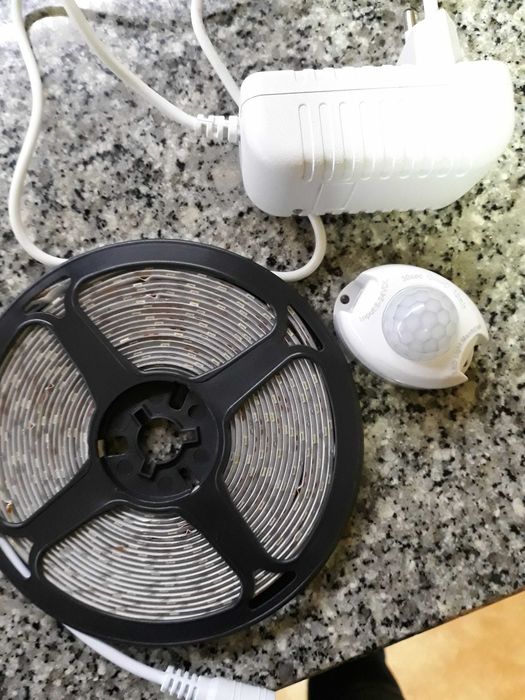 Luzes led com sensor de movimento