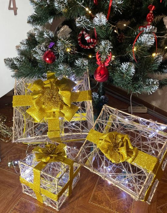 Виготовлення фотозон для святкування та фотосесії