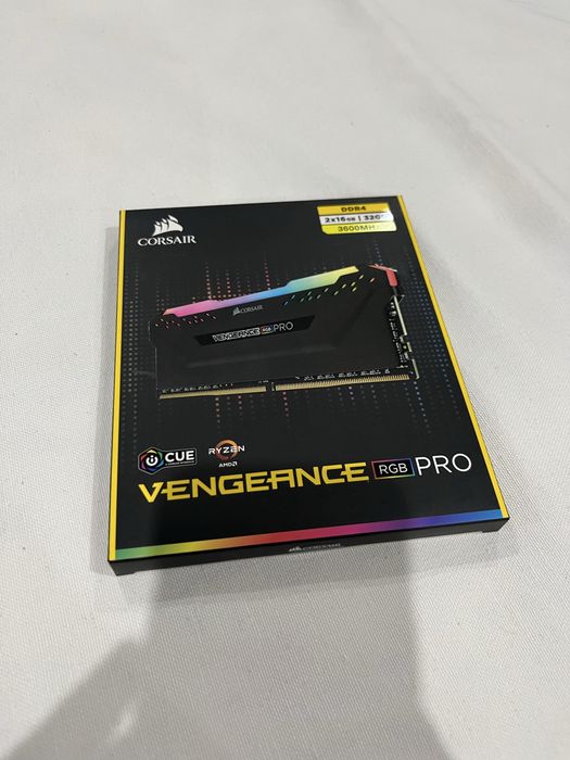 Memória vengeance rgb pro 32gb