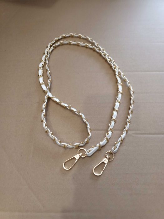 Elegancki pasek / łańcuszek do torebki – złoty z białą ekoskórą (120 cm)
