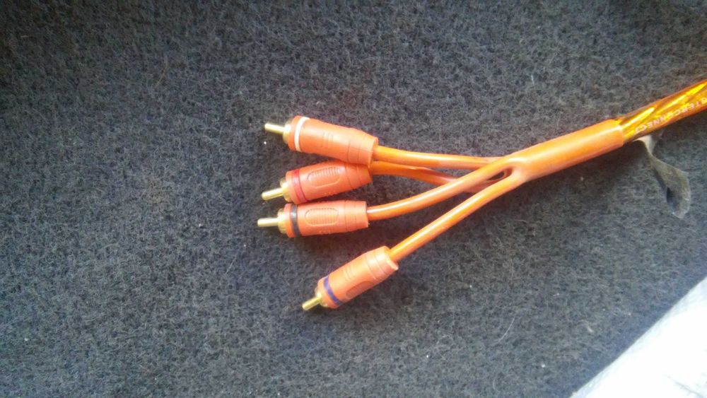 Кабіль саундбуфера