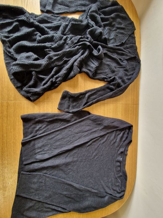 Paka ubrań damskich.