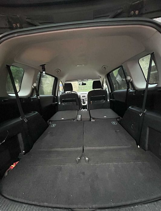 Mazda 5, 7 - osobowa