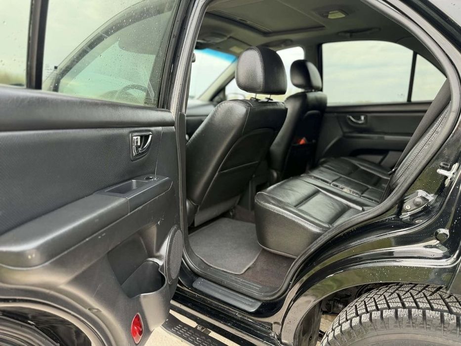 Продам Kia Sorento 2,5 TDI 4X4