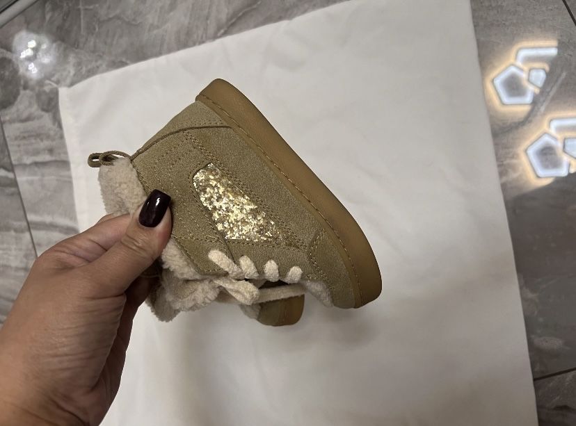 Ботіночки zara 23 розмір весна