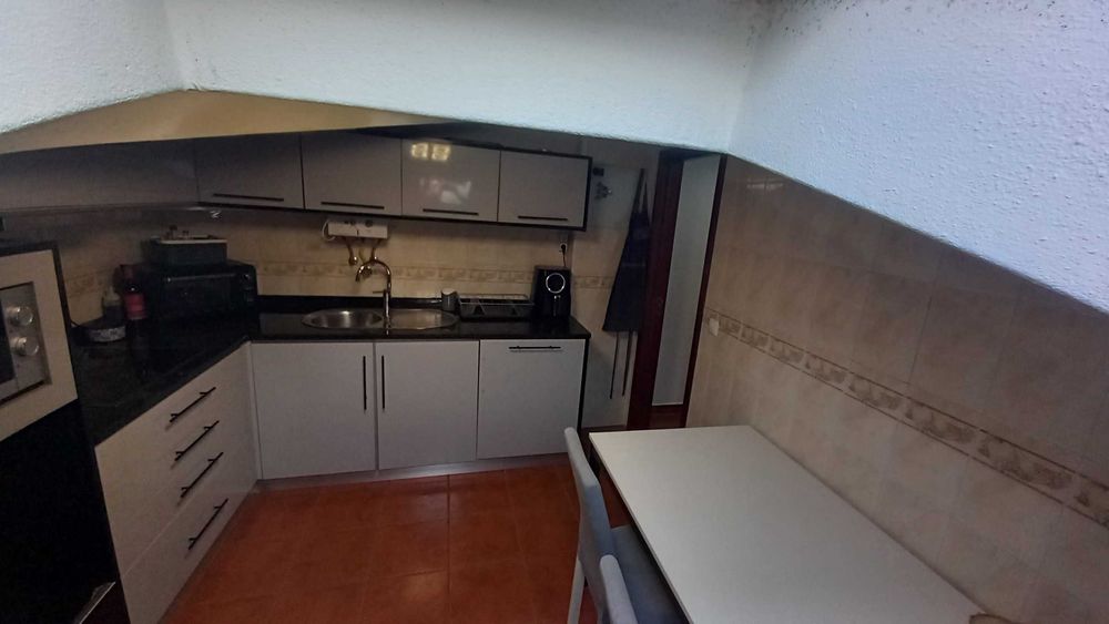 Apartamento duplex T2